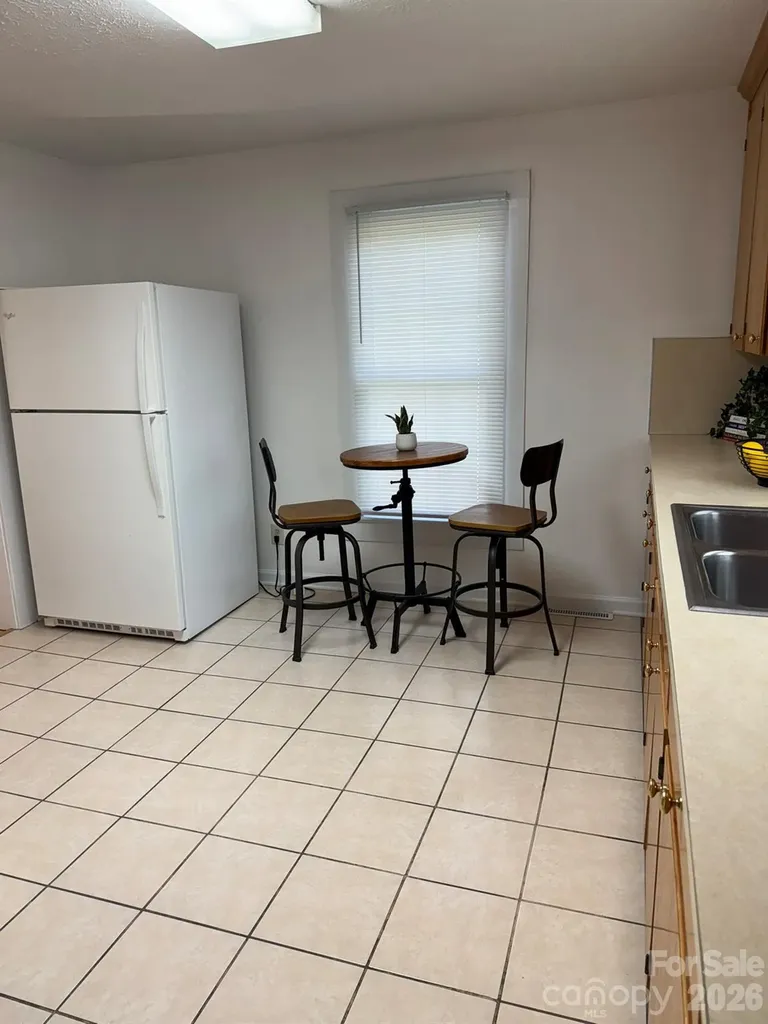 108 Fletcher Street Morganton NC 28655