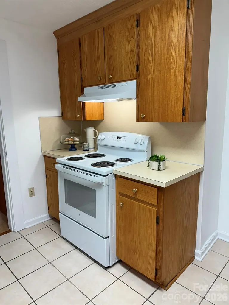 108 Fletcher Street Morganton NC 28655