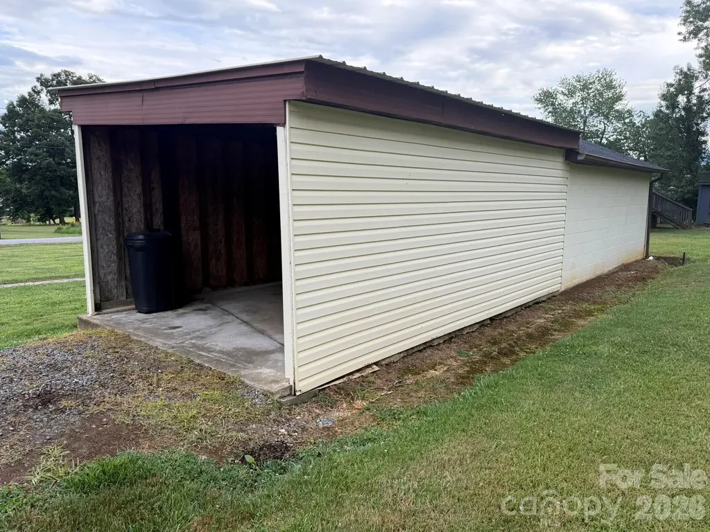 108 Fletcher Street Morganton NC 28655