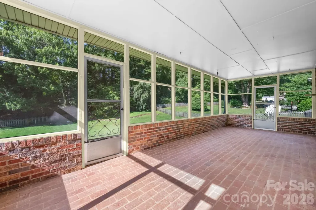 3252 Hollyhill Circle Valdese NC 28690