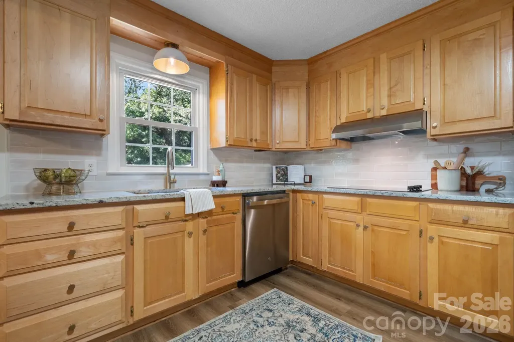 3252 Hollyhill Circle Valdese NC 28690