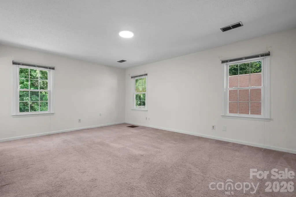 3252 Hollyhill Circle Valdese NC 28690