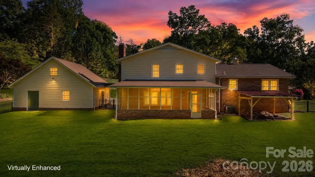 3252 Hollyhill Circle Valdese NC 28690