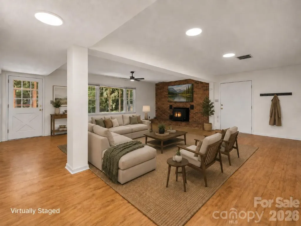 3252 Hollyhill Circle Valdese NC 28690