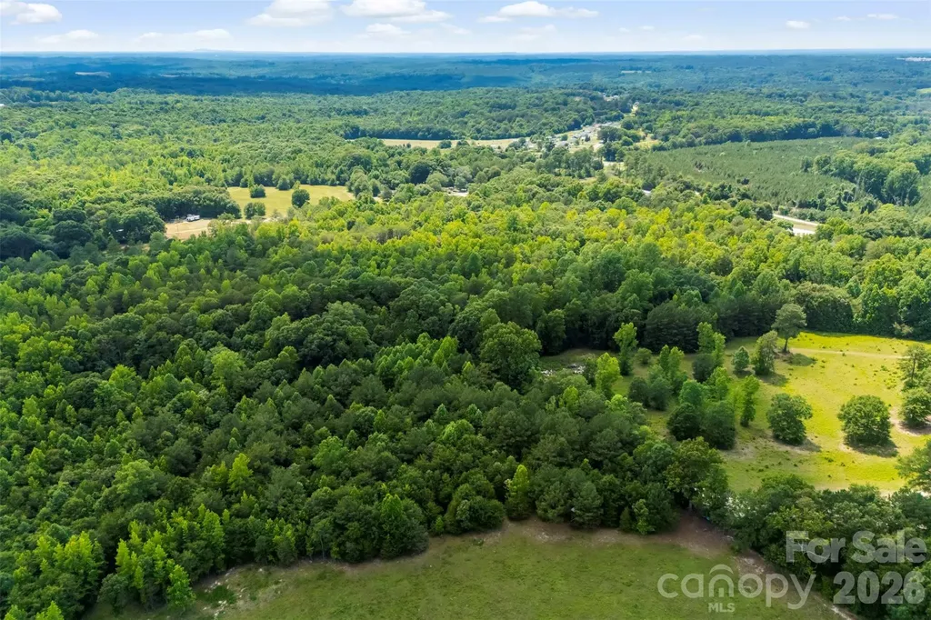 1122 Lavender Road Grover NC 28073