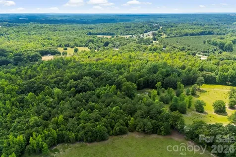 1122 Lavender Road Grover NC 28073