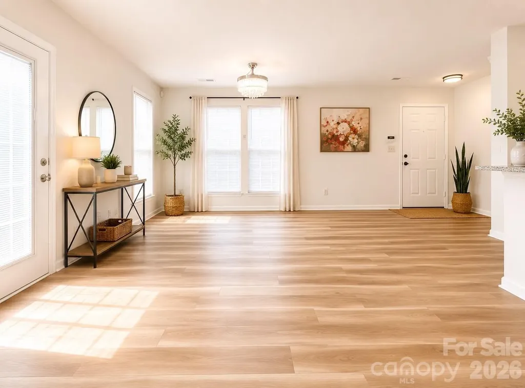 2049 Flushing Court Charlotte NC 28215