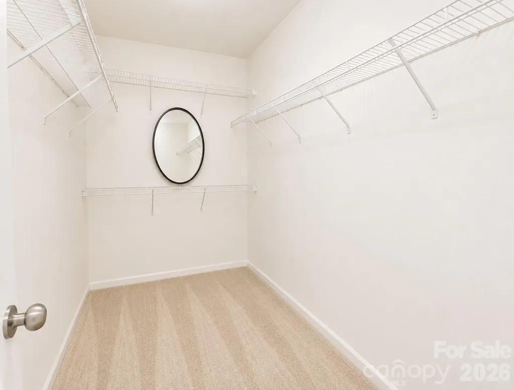 2049 Flushing Court Charlotte NC 28215