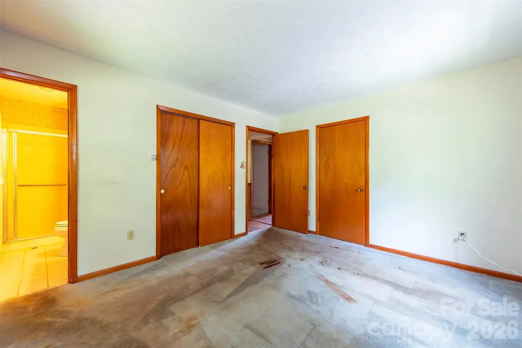 637 Fisher Lane Marshall NC 28753