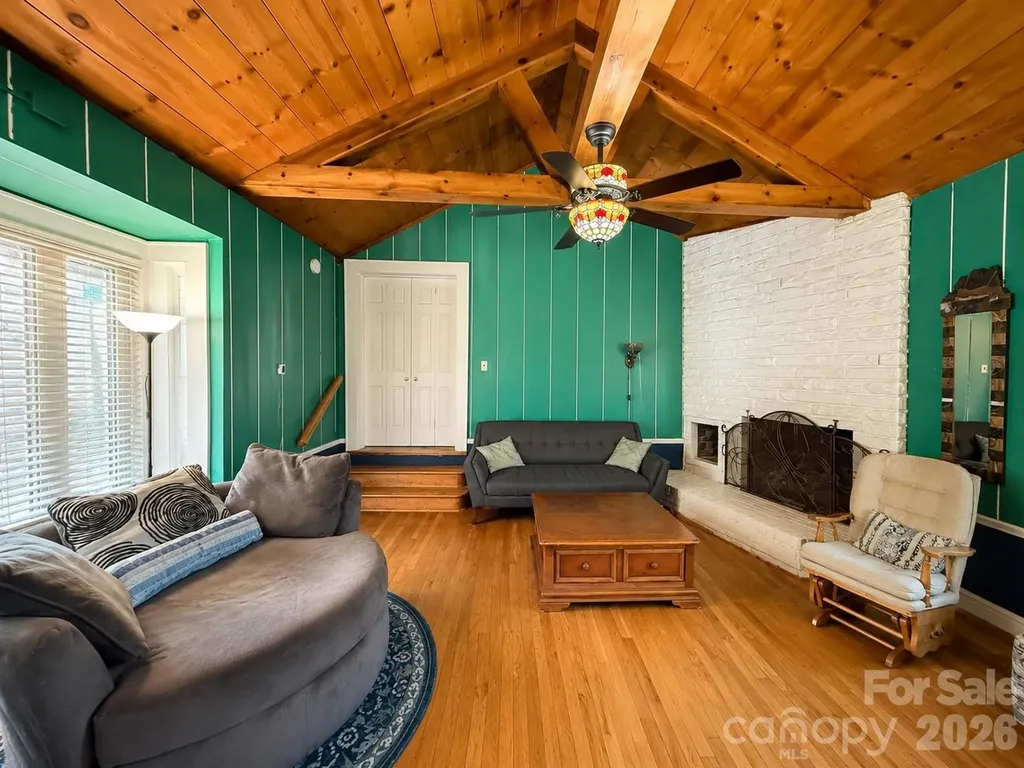 404 Fairview Drive Lexington NC 27292