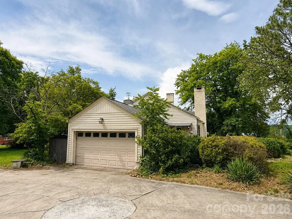 404 Fairview Drive Lexington NC 27292