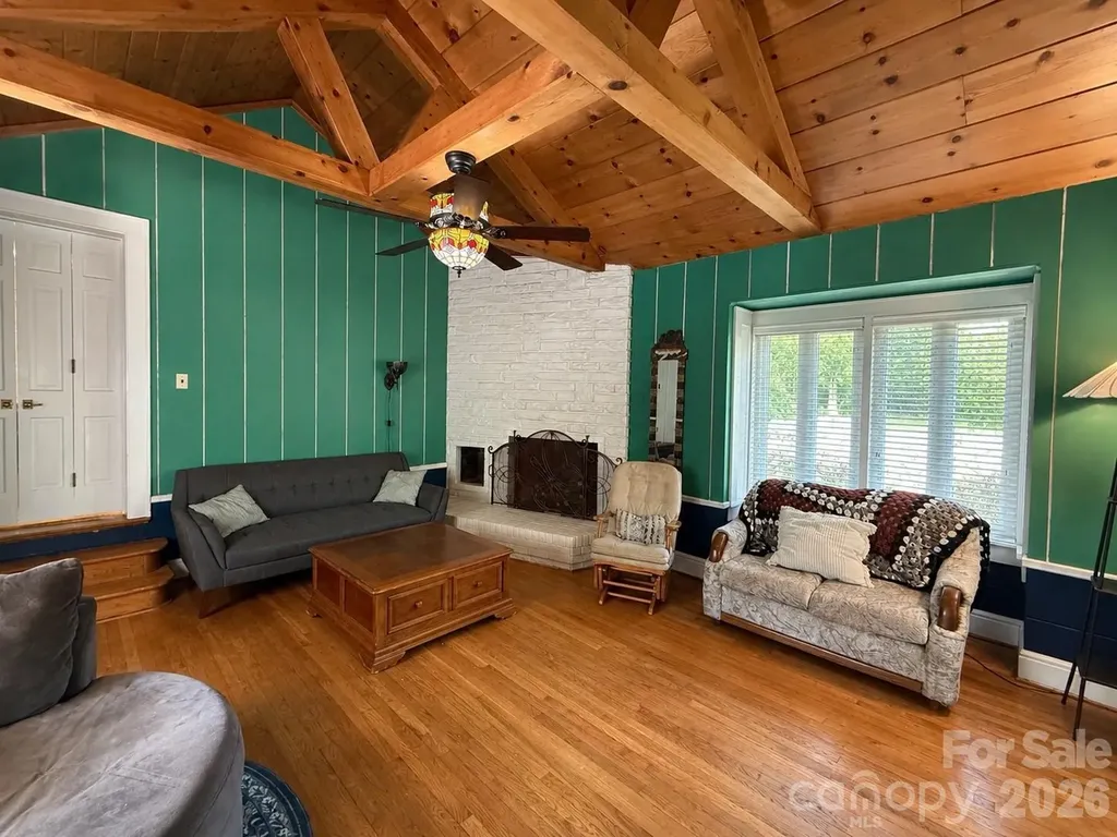 404 Fairview Drive Lexington NC 27292