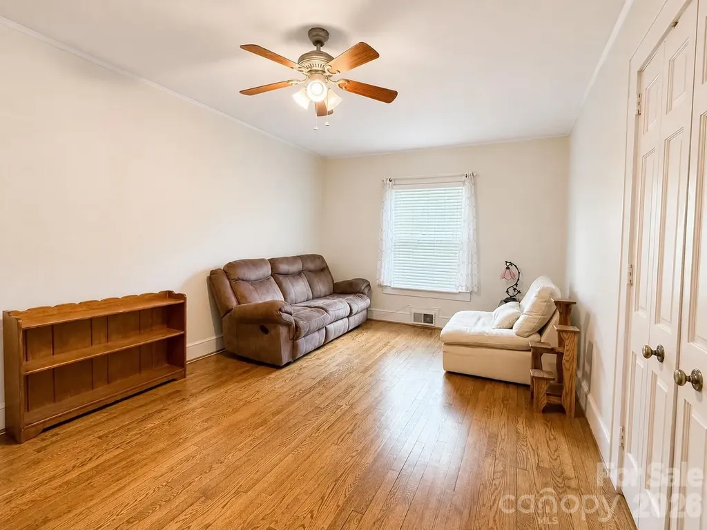 404 Fairview Drive Lexington NC 27292