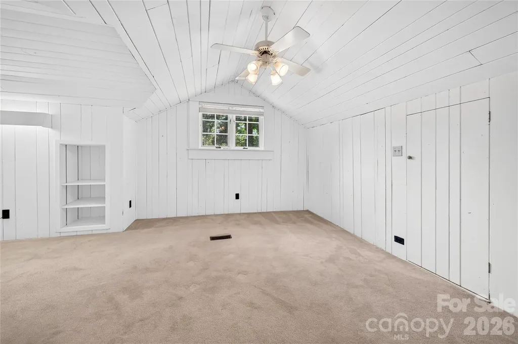 25 Inglewood Road Asheville NC 28804