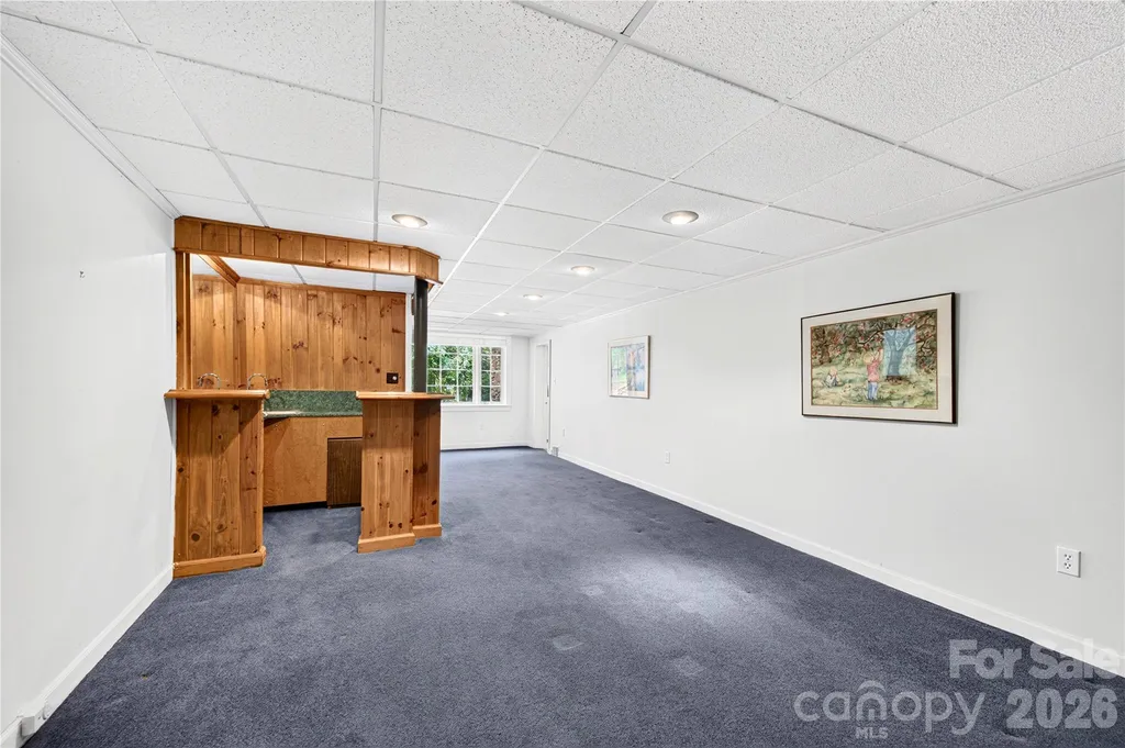 25 Inglewood Road Asheville NC 28804