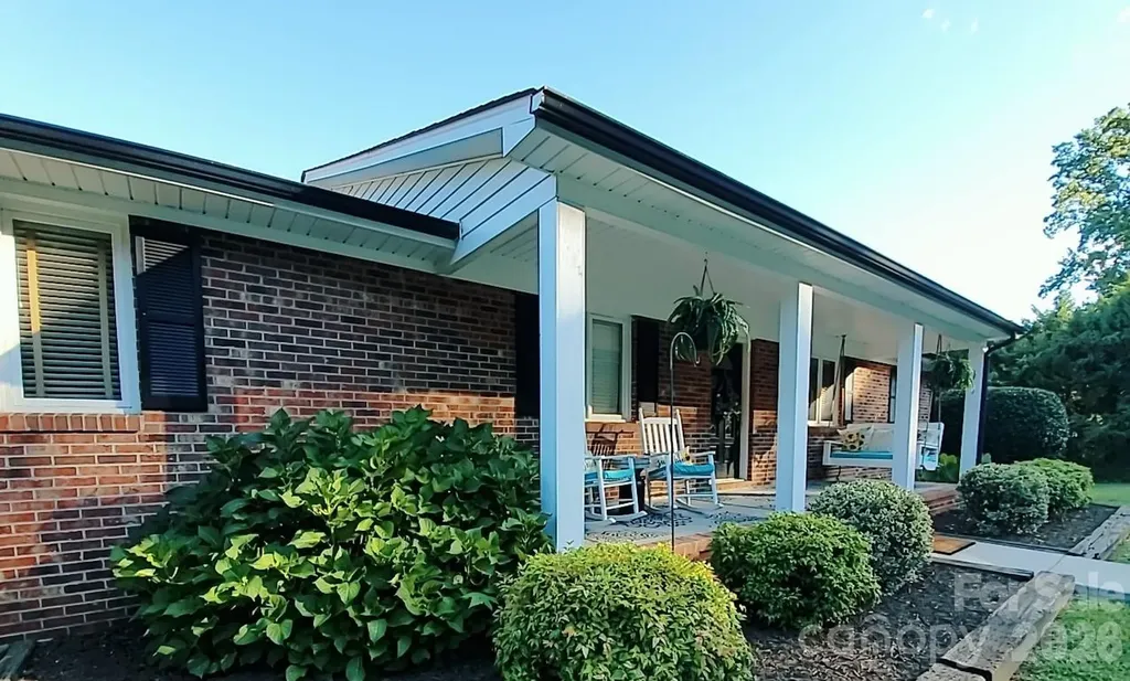 318 Rutledge Road Mount Holly NC 28120