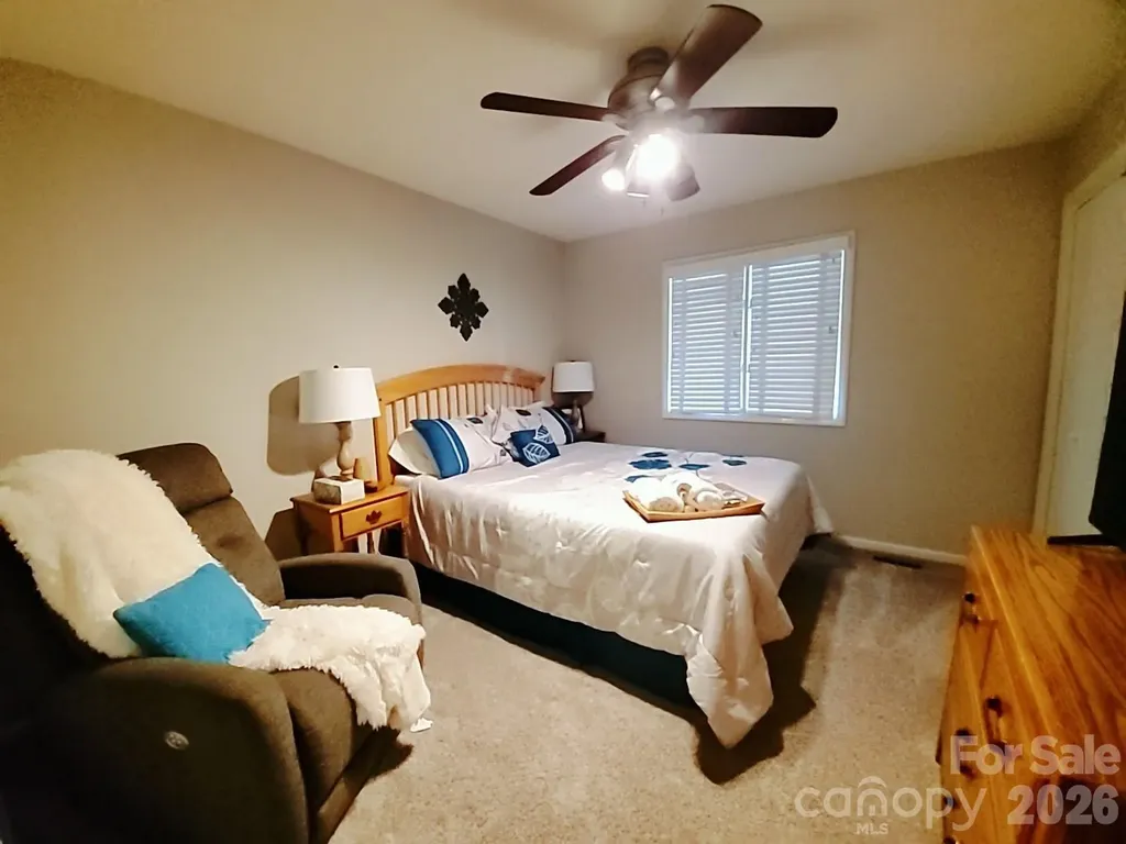 318 Rutledge Road Mount Holly NC 28120