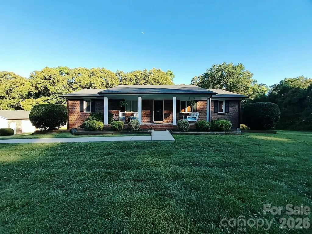 318 Rutledge Road Mount Holly NC 28120