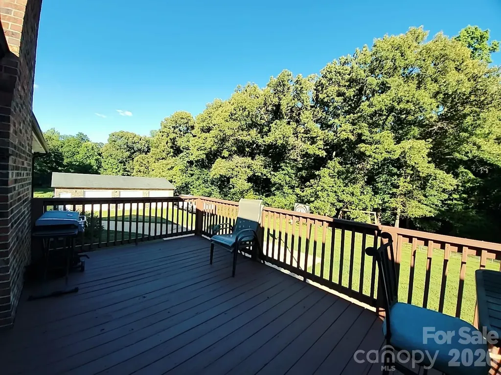 318 Rutledge Road Mount Holly NC 28120