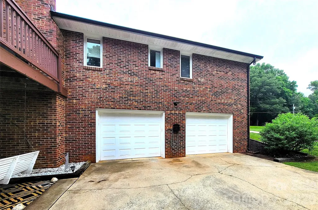 318 Rutledge Road Mount Holly NC 28120