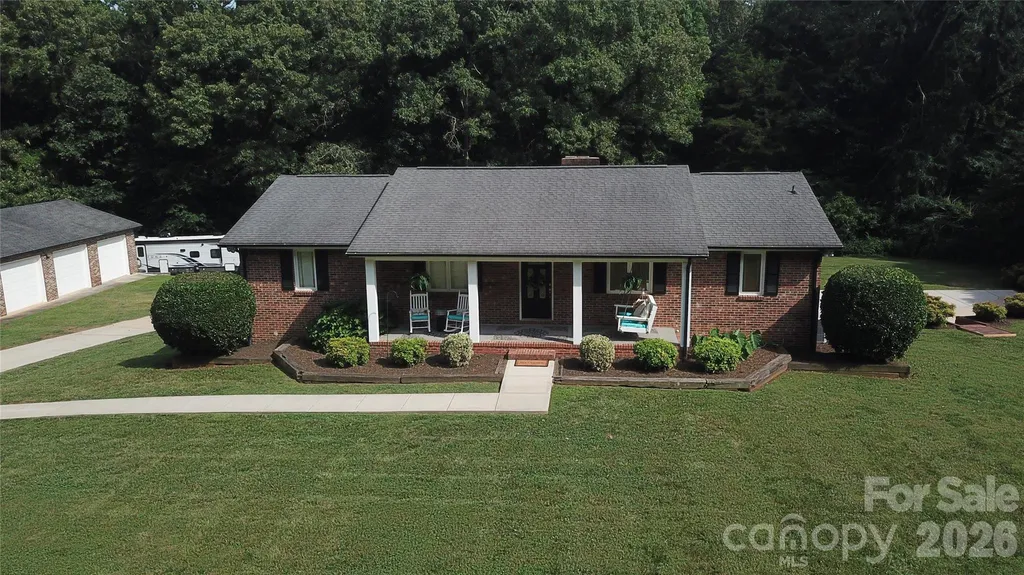 318 Rutledge Road Mount Holly NC 28120