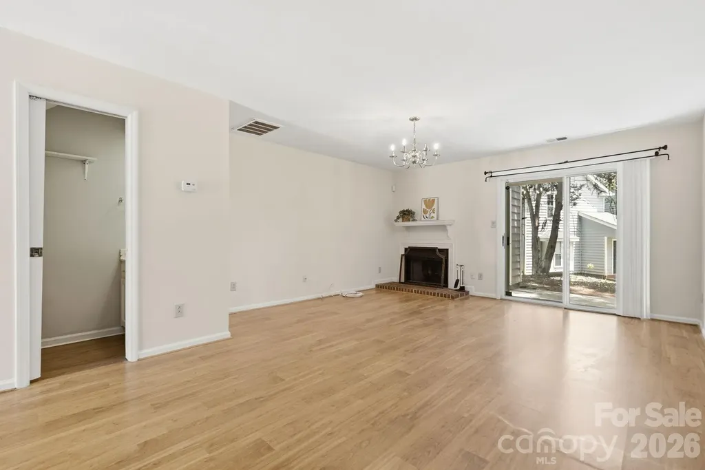 2954 Iron Gate Lane Charlotte NC 28212