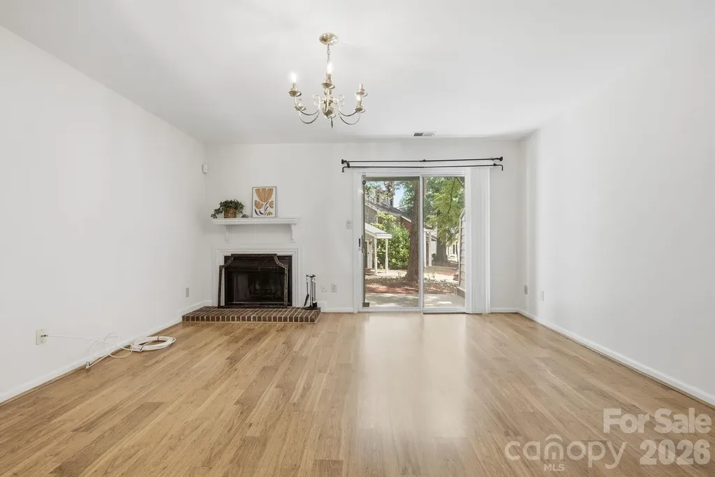 2954 Iron Gate Lane Charlotte NC 28212