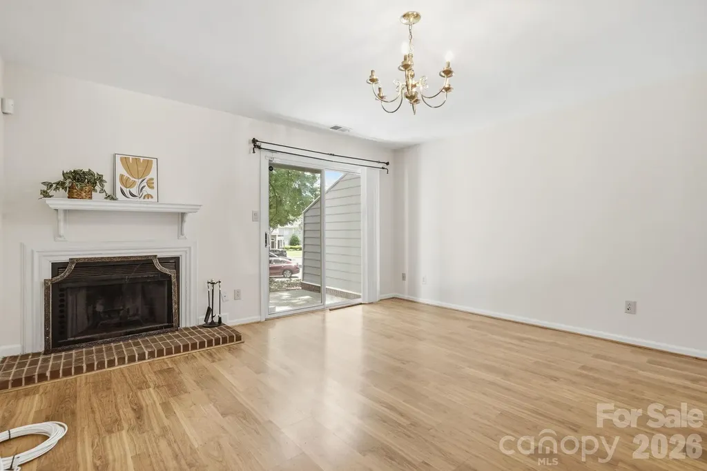 2954 Iron Gate Lane Charlotte NC 28212