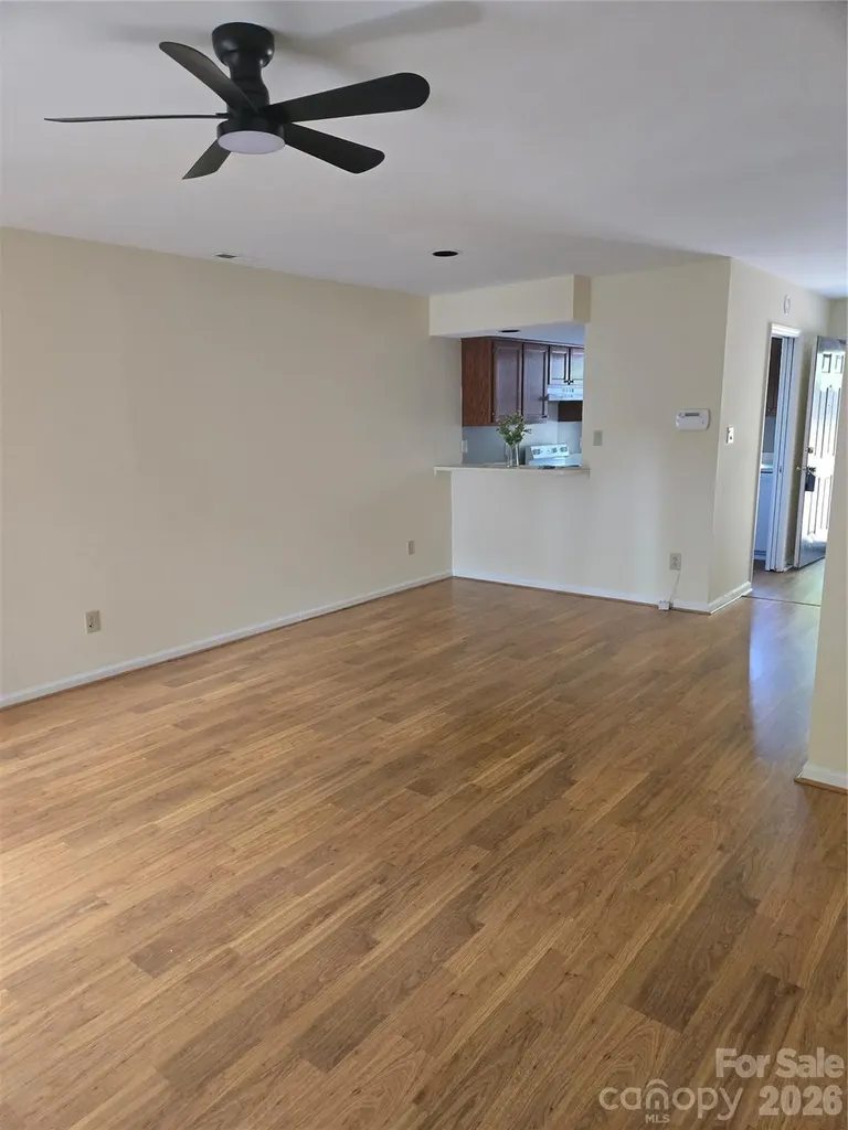 2954 Iron Gate Lane Charlotte NC 28212