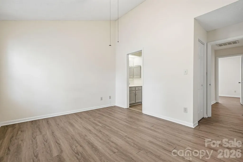 2954 Iron Gate Lane Charlotte NC 28212