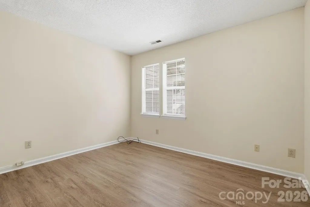 2954 Iron Gate Lane Charlotte NC 28212