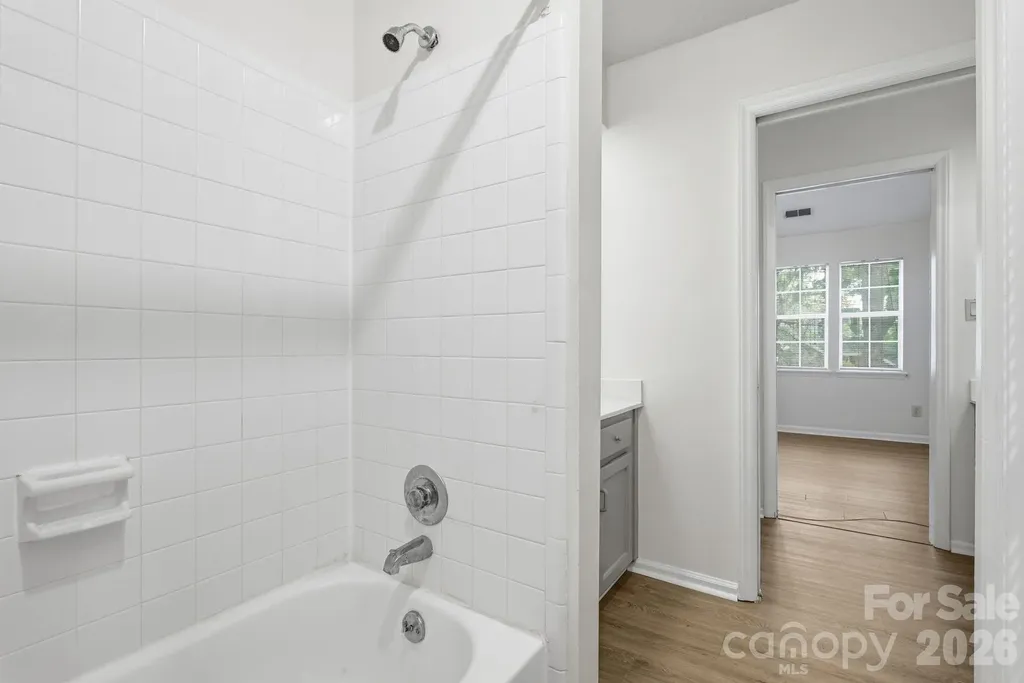 2954 Iron Gate Lane Charlotte NC 28212