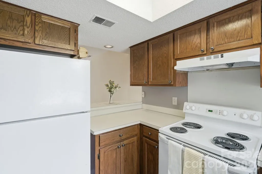 2954 Iron Gate Lane Charlotte NC 28212