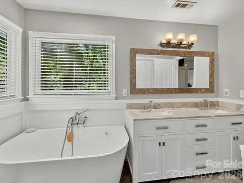 4411 Poplar Grove Drive Charlotte NC 28269
