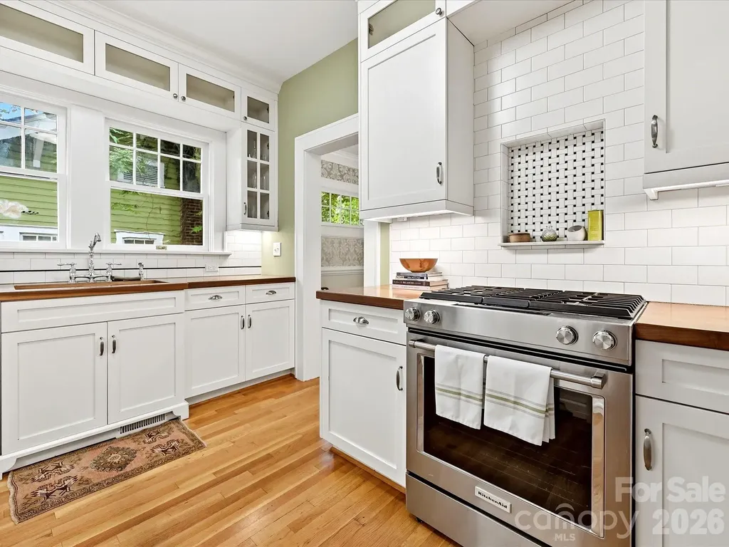 2201 Sarah Marks Avenue Charlotte NC 28203