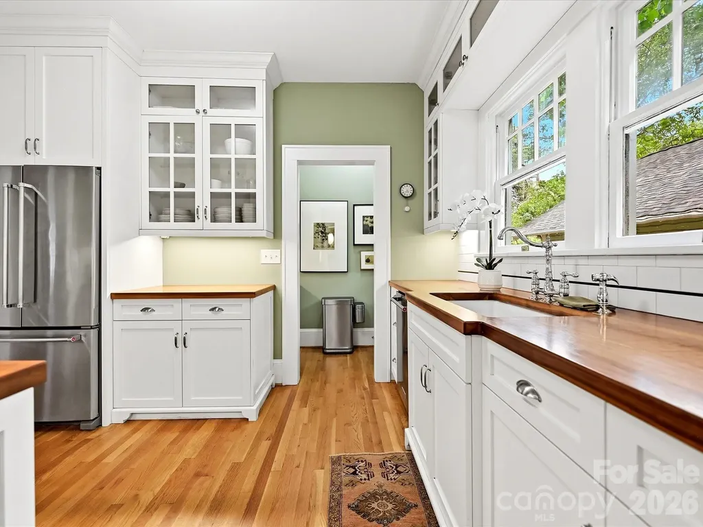 2201 Sarah Marks Avenue Charlotte NC 28203