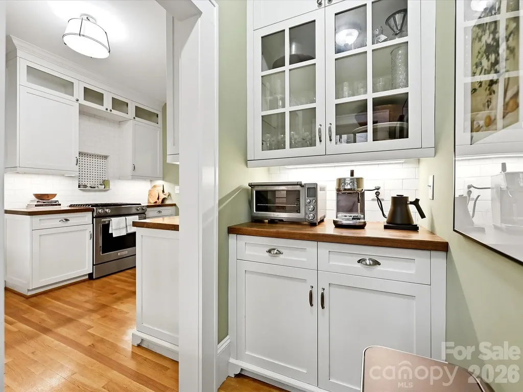 2201 Sarah Marks Avenue Charlotte NC 28203