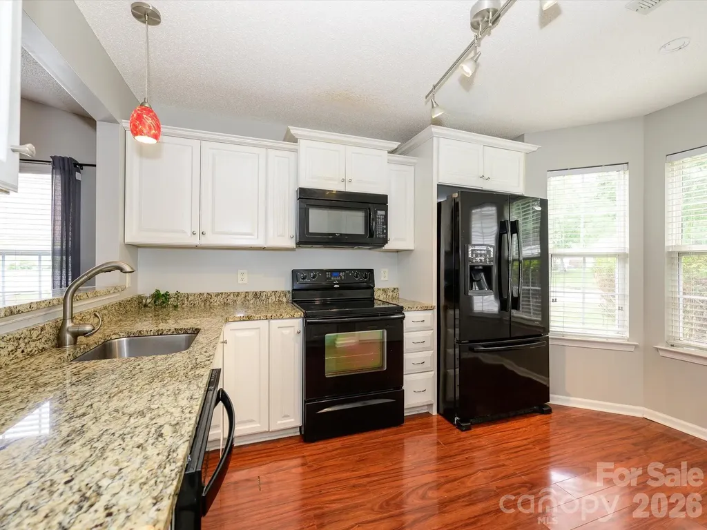 4821 Renfrew Drive Concord NC 28027