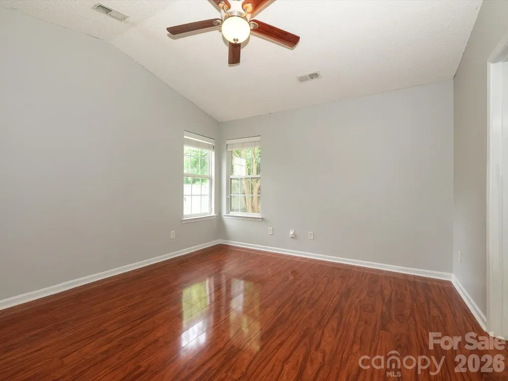 4821 Renfrew Drive Concord NC 28027