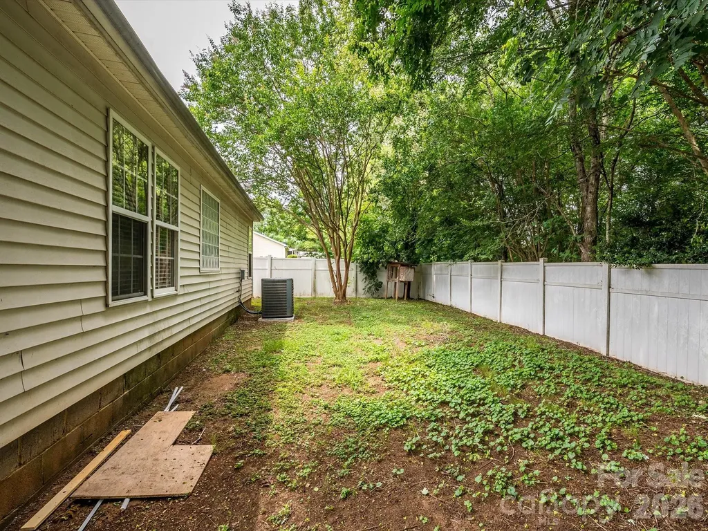 4821 Renfrew Drive Concord NC 28027