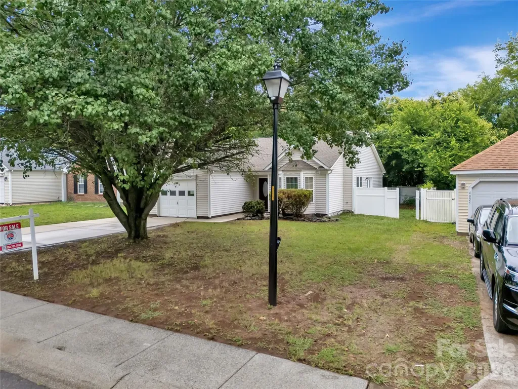 4821 Renfrew Drive Concord NC 28027