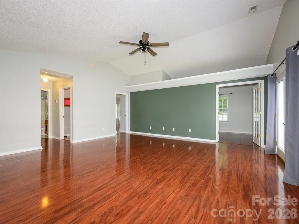 4821 Renfrew Drive Concord NC 28027