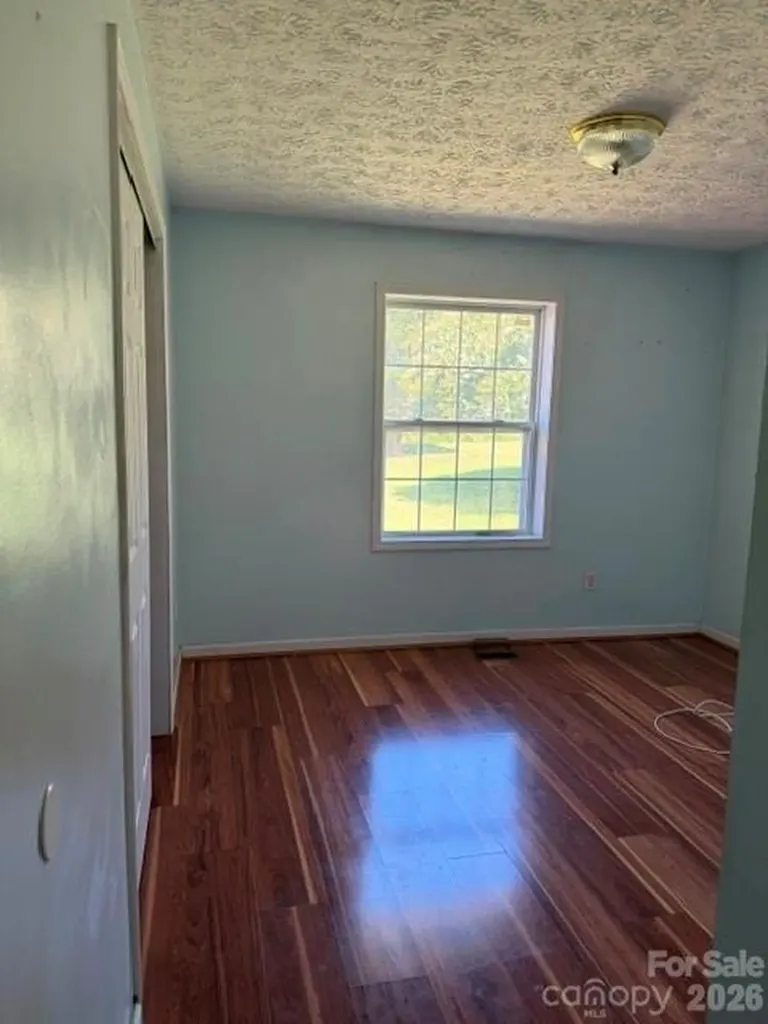 4084 Carpenters Cove Road Claremont NC 28610