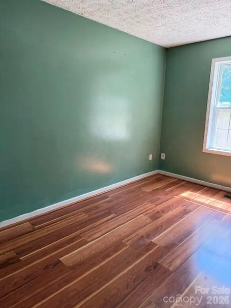 4084 Carpenters Cove Road Claremont NC 28610