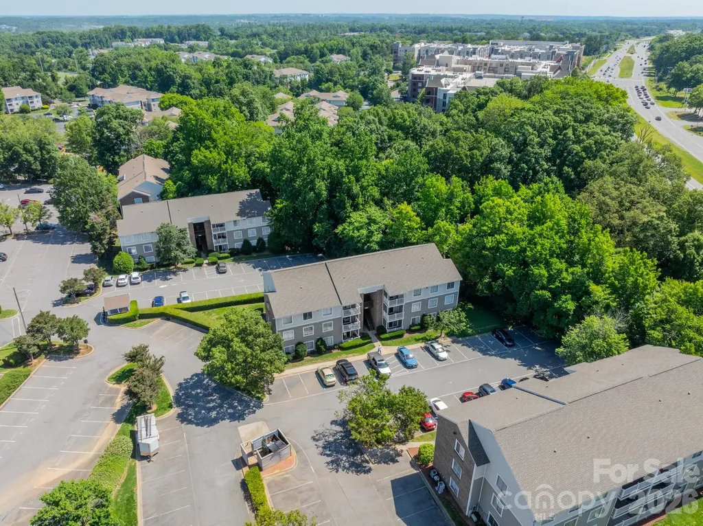 9519 University Terrace Drive Charlotte NC 28262