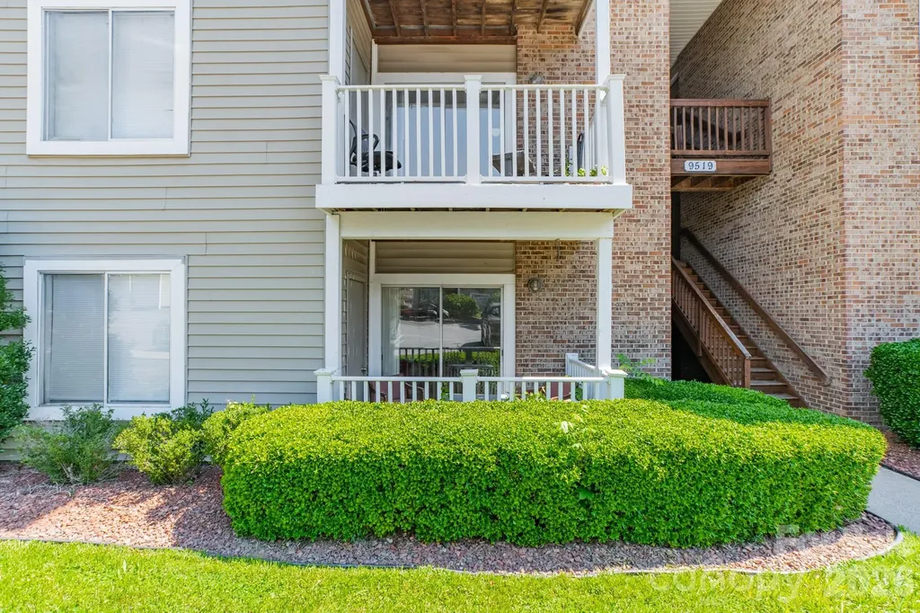 9519 University Terrace Drive Charlotte NC 28262