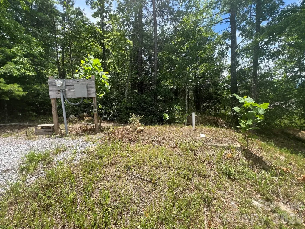 366 Dobsons Knob Loop Marion NC 28752