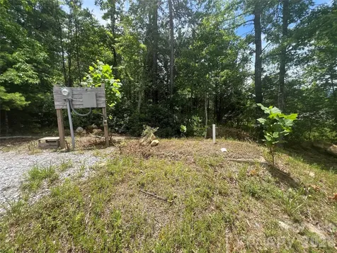 366 Dobsons Knob Loop Marion NC 28752