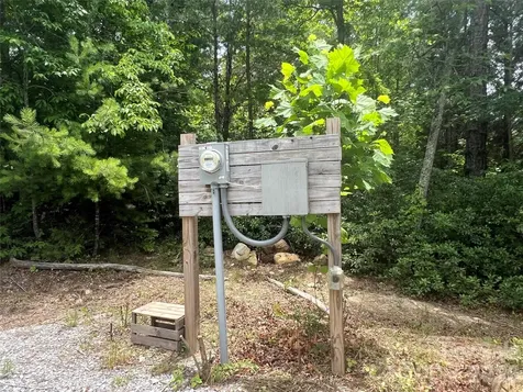366 Dobsons Knob Loop Marion NC 28752