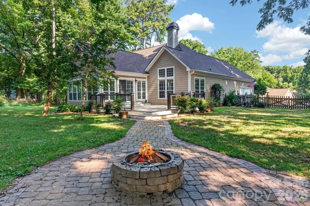 12500 Cedarford Court Huntersville NC 28078